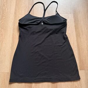Lululemon Power Y Tank Top Women’s Size 12 Solid Black Built-In Bra Racerback